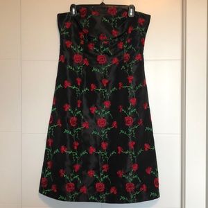 Sweet Chemise Strapless Blk Satin with Red roses zip up at the back worn once